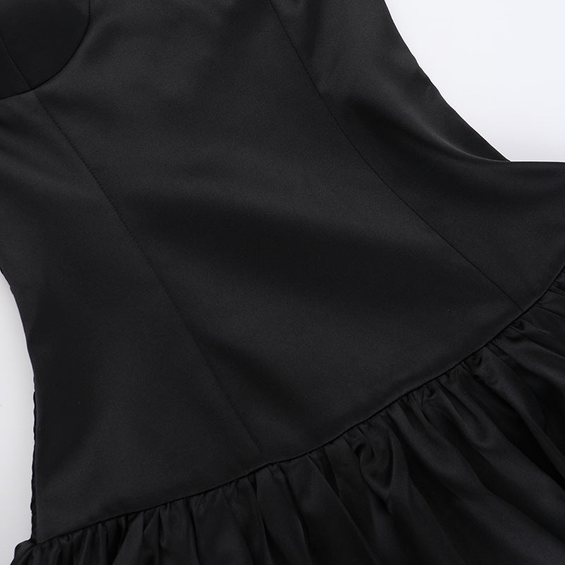 PRETTY BUT HEARTLESS