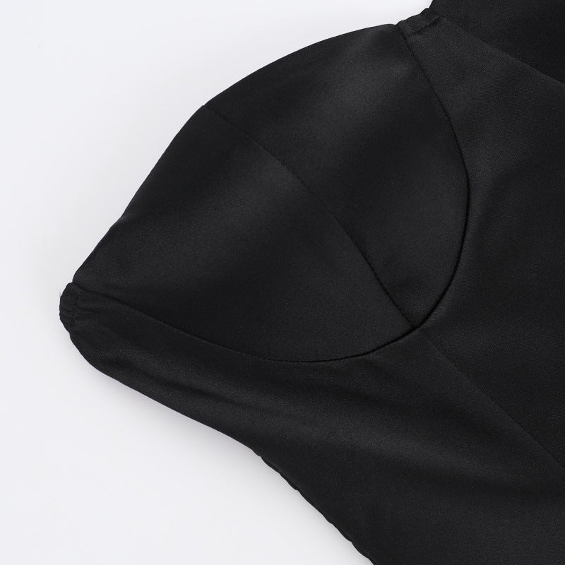 PRETTY BUT HEARTLESS