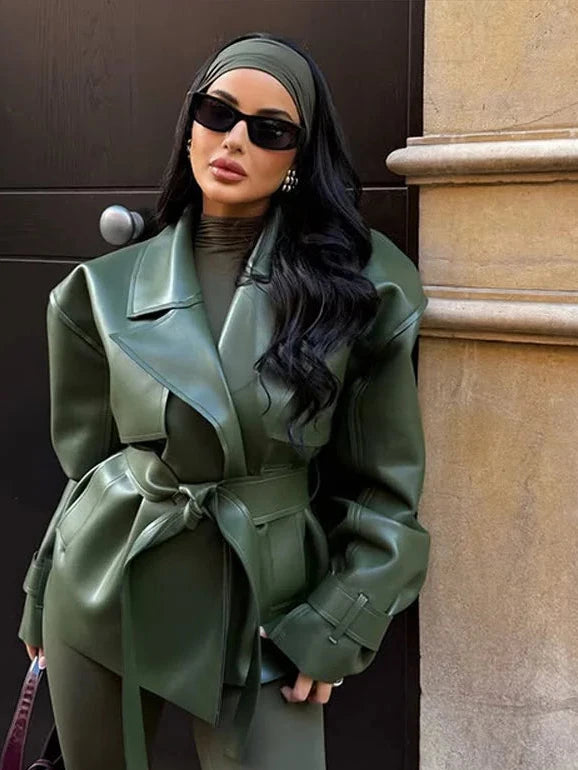 Veste cuir légère structurée ceinture