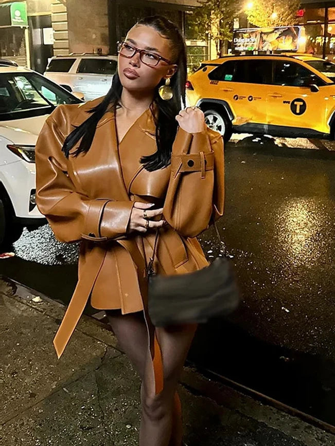 Veste cuir légère structurée ceinture