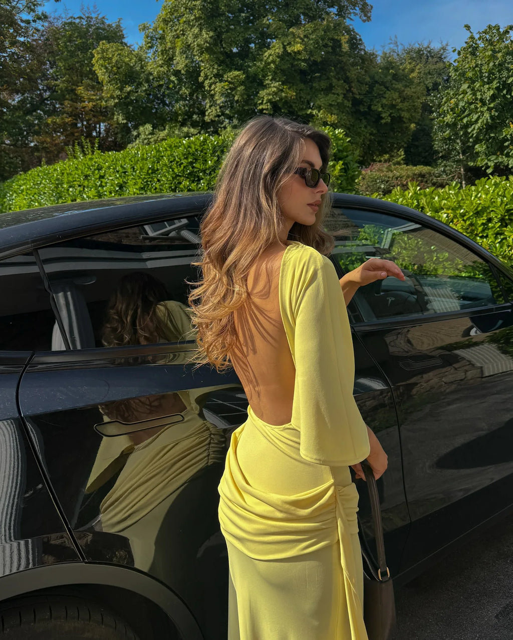 ROBE INVITÉE JAUNE BEURRE