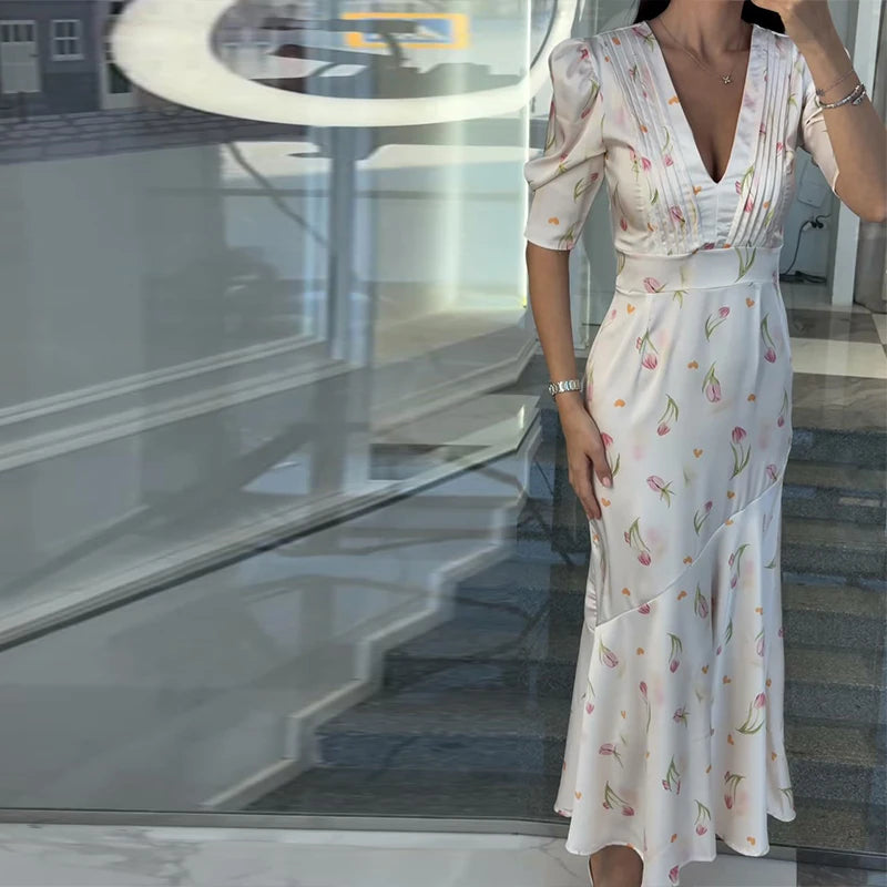 ROBES A FLEURS TAILLE AJUSTÉE